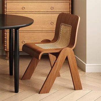 Šiaurės Retro Medžio Masyvo Valgomojo Kėdės Kūrybinio Laisvalaikio Rotango Kėdės Namų Juoda Dizainerio Kėdė Moderni Valgomojo Kėdė Baldai